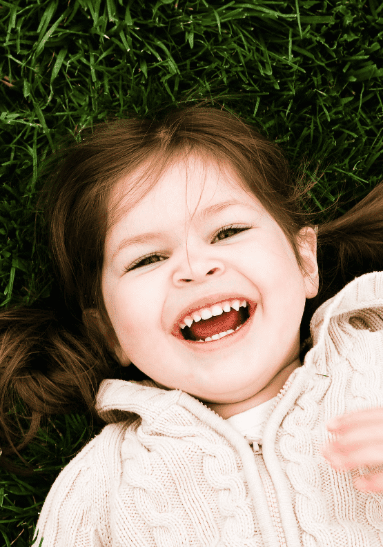 child smiling with healthy teeth